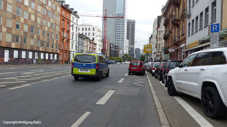 Falschparker in Frankfurt -  - Kampf den Falschparkern